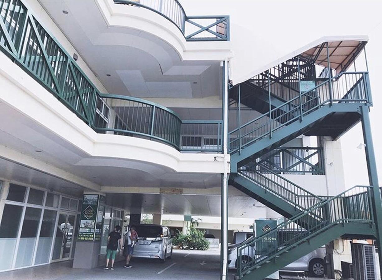 冲绳索尔镇公寓式酒店 北谷町 外观 照片